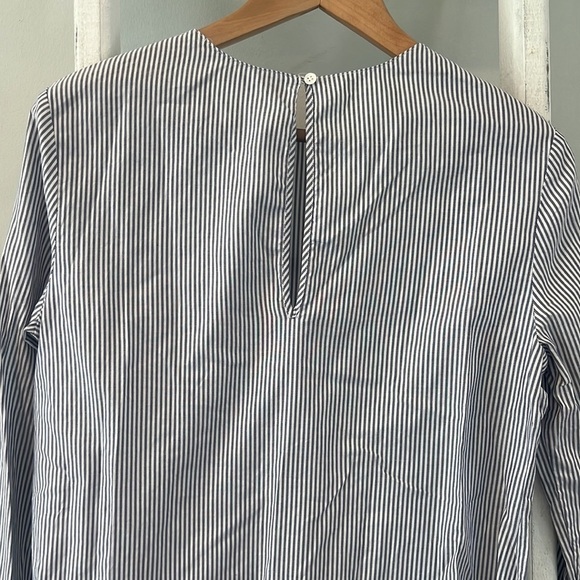 Theory pinstripe Lexandra peplum ruffle long sleeve tunic large - Picture 7 of 9